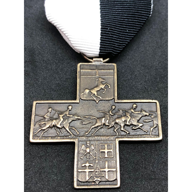 Commemorative Cross of the Cavalry Weapon Association