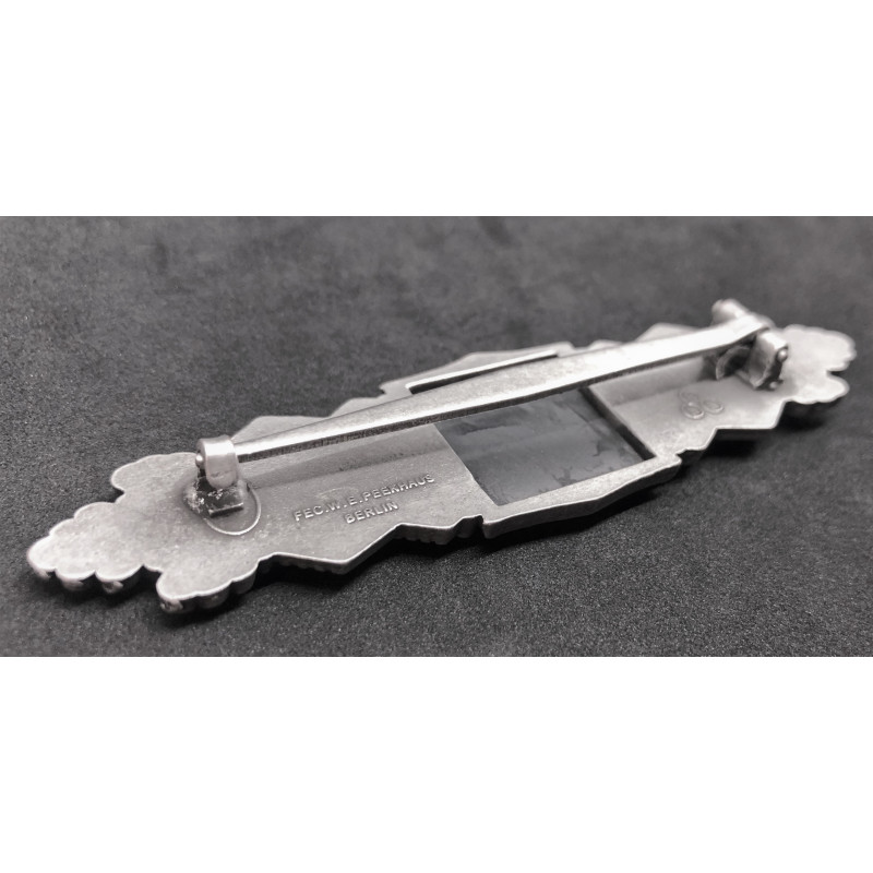 Close Combat Clasp (Silver)