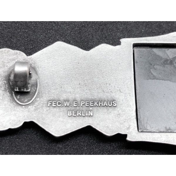 Close Combat Clasp (Silver)