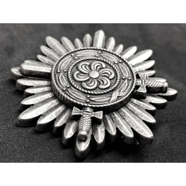 Ostvolk Medal 1st Class - With Swords (Silver)