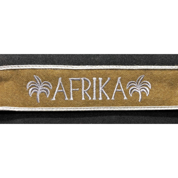 Cuff Title - Afrika