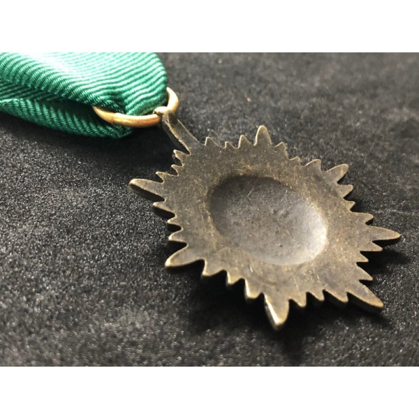 Tapferkeits- und Verdienstauszeichnung für Angehörige der Ostvölker II. Klasse (Bronze)