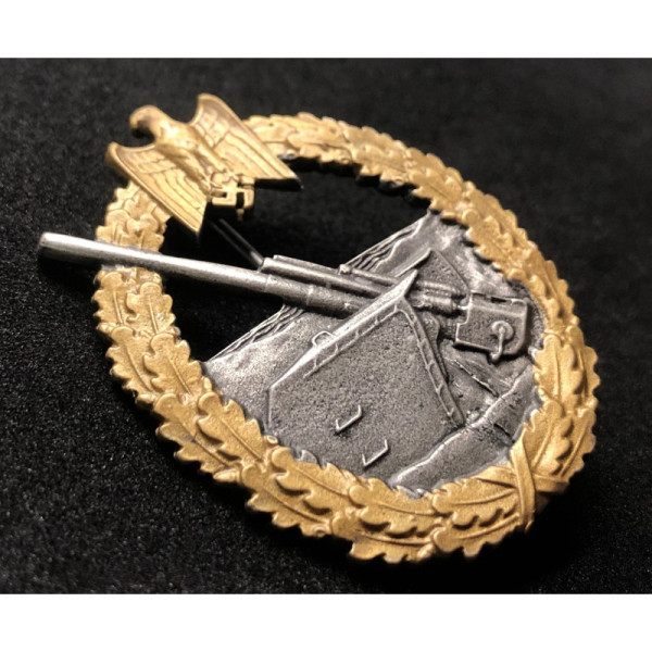 War Badge of the Coastal Artillery "Fec. Otto Placzek Berlin"