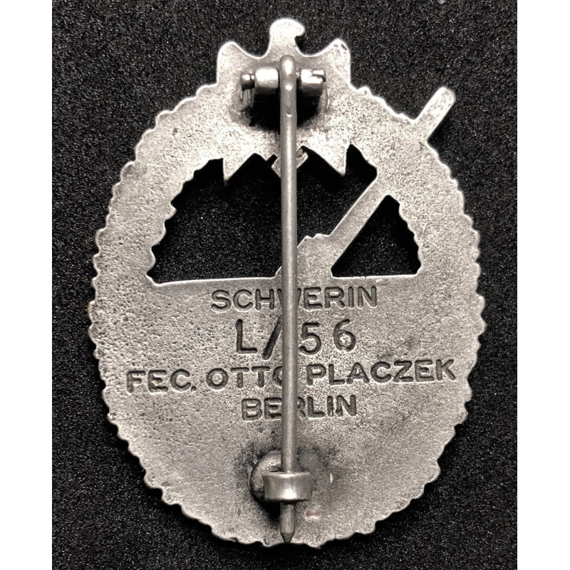 Distintivo Per Combattenti Dei Reparti Di Artiglieria Di Marina "Fec. Otto Placzek Berlin"