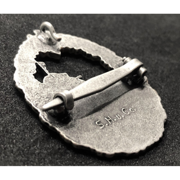 Destroyer War Badge (Horizontal pin)