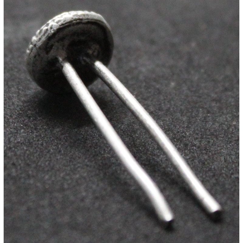 Button for Visor Cap (Silver)