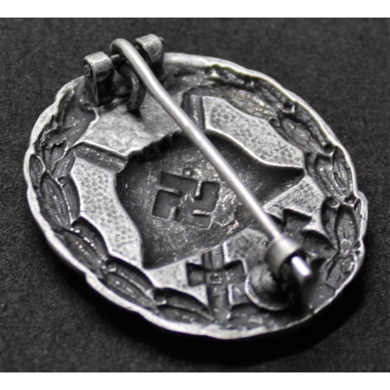 Condor Legion Wound Badge (Silver)