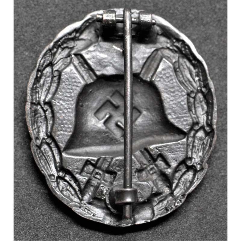 Condor Legion Verwundetenabzeichen (Schwarz)