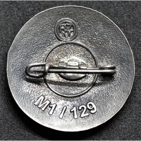 Badge Deutschland Erwache 1933