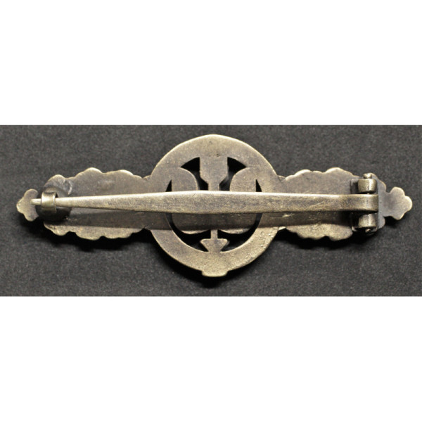 Long Range Day Fighter Clasp - Bronze