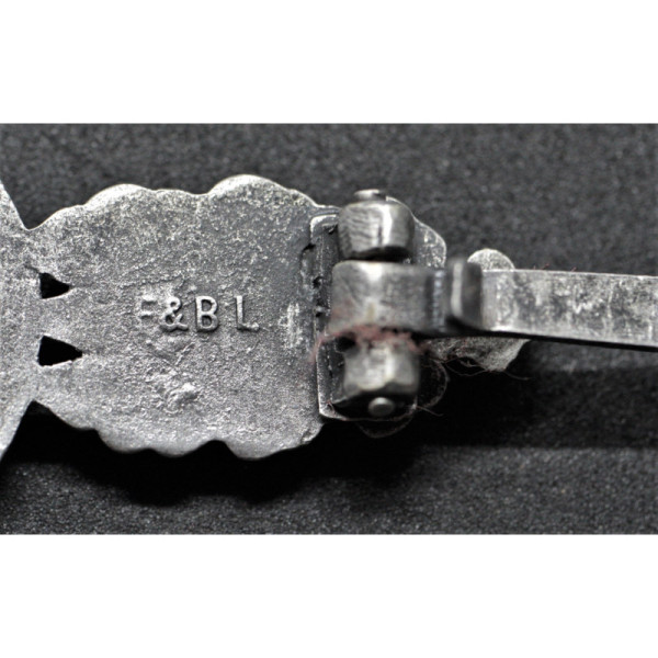 Long Range Day Fighter Clasp - Silver
