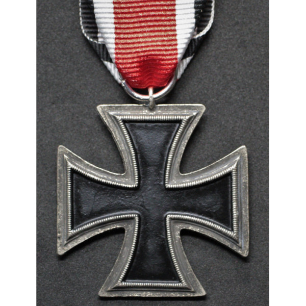 Eisernes Kreuz Der SS
