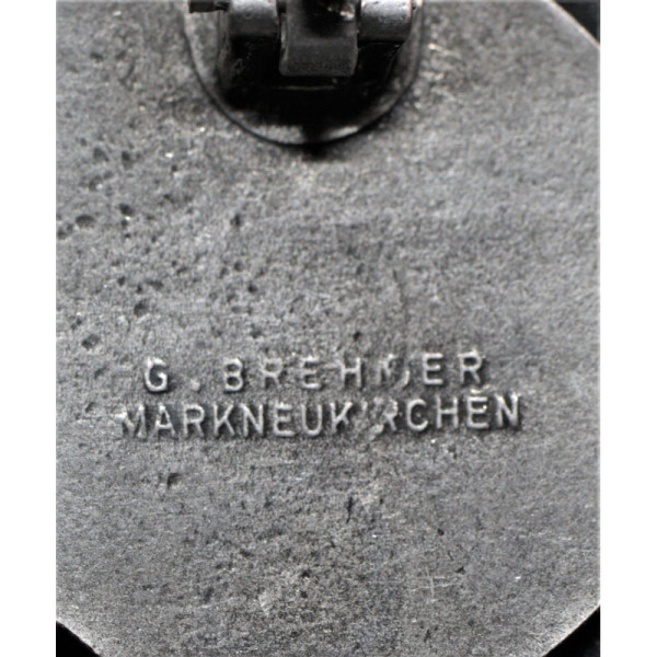 Distintivo HitlerJugend - Gausieger im Reichsberufswettkampf 1944