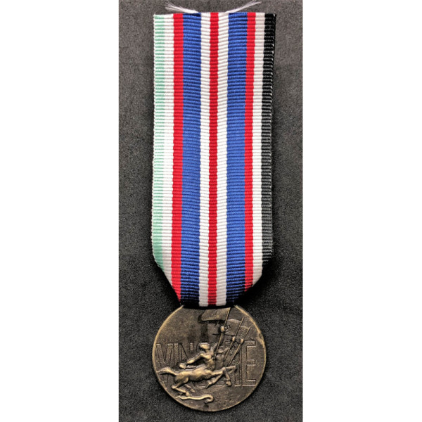 Medaglia del Patto Tripartito Italia-Germania-Giappone