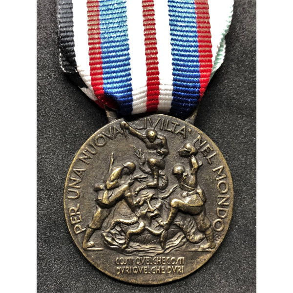 Medaille des Dreigliedrigen Paktes Italien-Deutschland-Japan 2