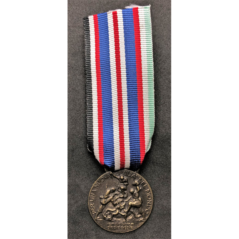 Medaglia del Patto Tripartito Italia-Germania-Giappone