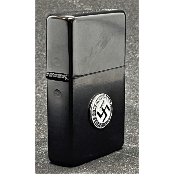 Accendino der Deutschen Mutter