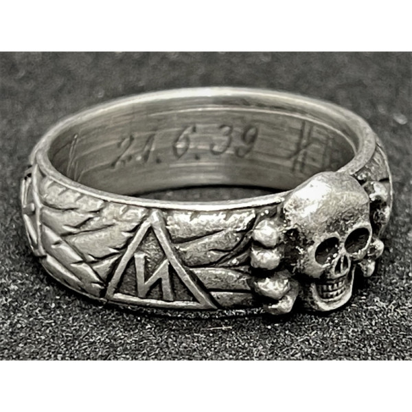Reinhard Heydrich Totenkopfring