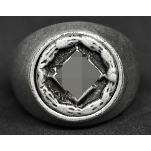Ring - Swastika