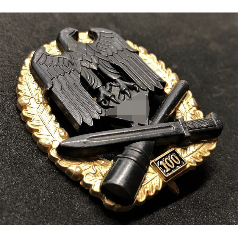 General Assault badge - 100 Assaults