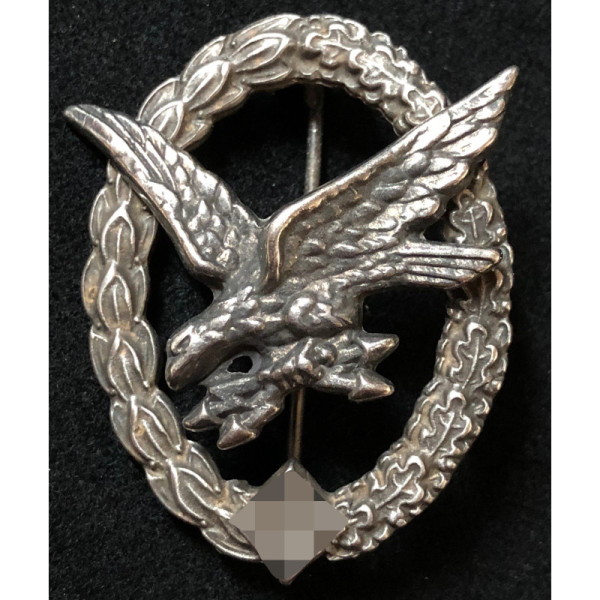 Repro air gunner's and flight engineer's badge ww2 for reenactment.