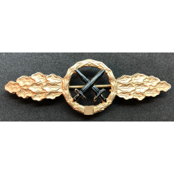Front Flying Clasp for Air to Ground Support Fighters (Gold) 2