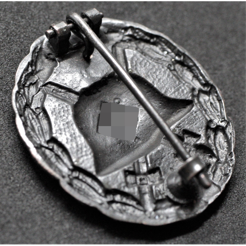 Condor Legion Wound Badge (Black)