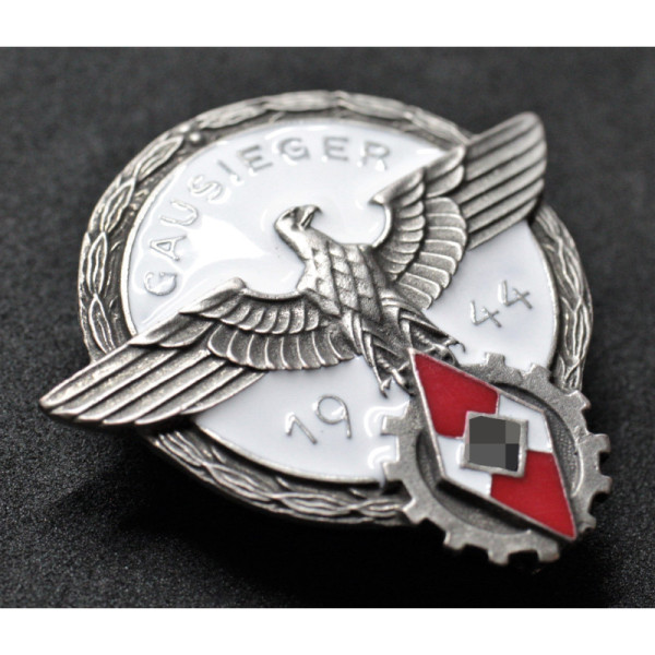 Distintivo HitlerJugend - Gausieger im Reichsberufswettkampf 1944