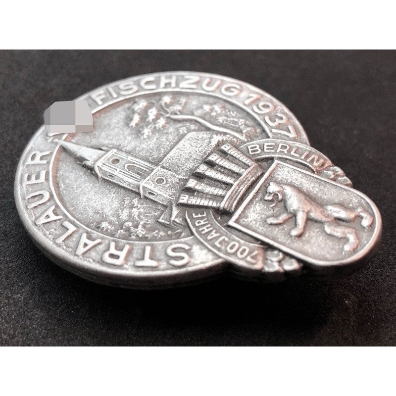 Badge "700 Jahre Berlin - Stralauer Fischzug 1937"