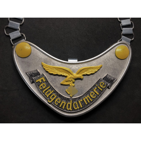Gorget - Feldgendarmerie 2