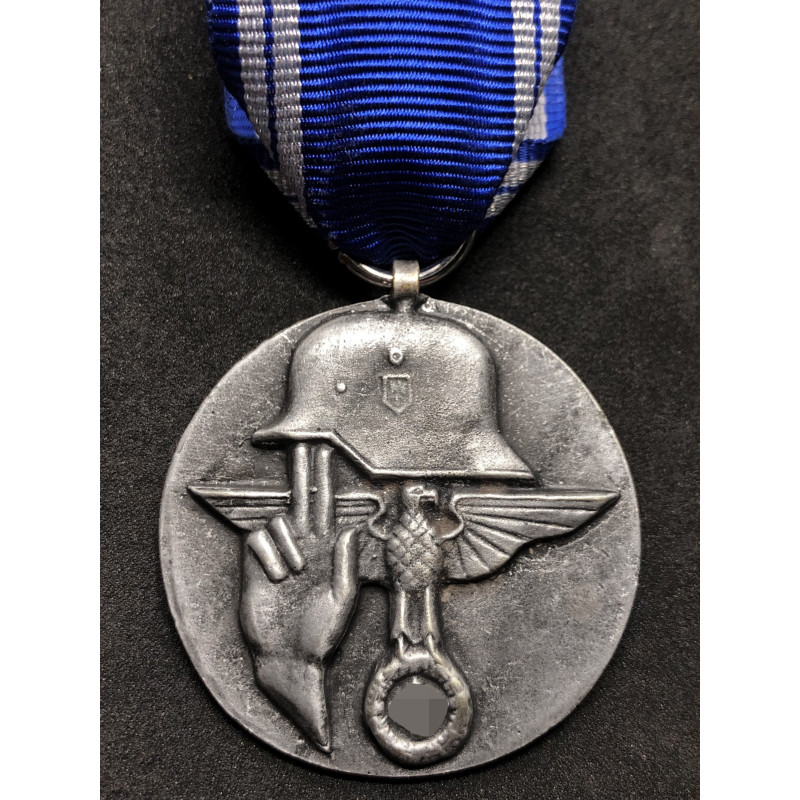 Repro Medaille Adolf Hitler ww2 für Reenactment.