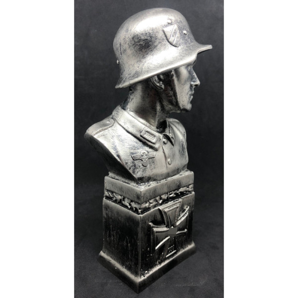 Büste - Deutscher Soldat