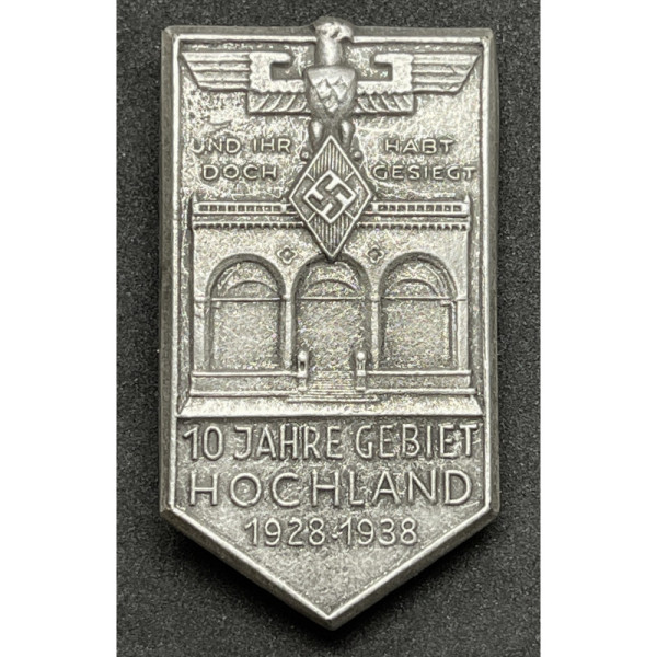 Abzeichen zum 10-jährigen Jubiläum der Hitlerjugend im Hochland 1928-1938