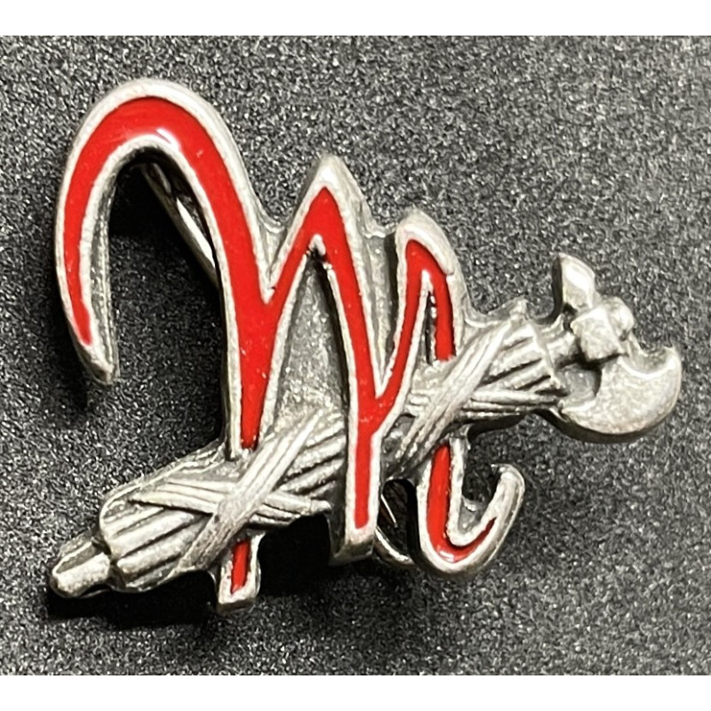 Kleine Propagandanadel des Bataillons "M".