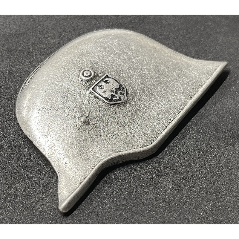 Badge - Helmet of the Waffen SS in Africa