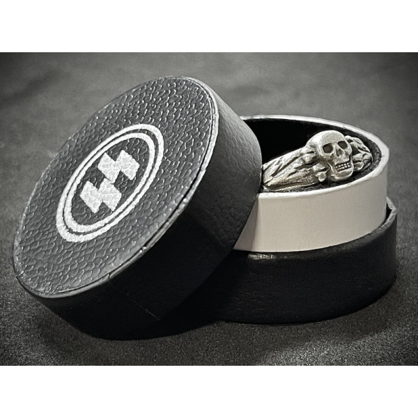 Scatolina per Anello Totenkopfring