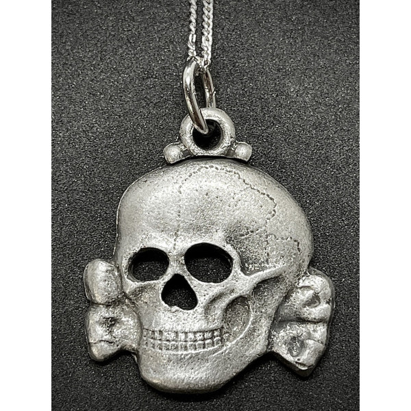 Necklace - Totenkopf (Pendant + Necklace)