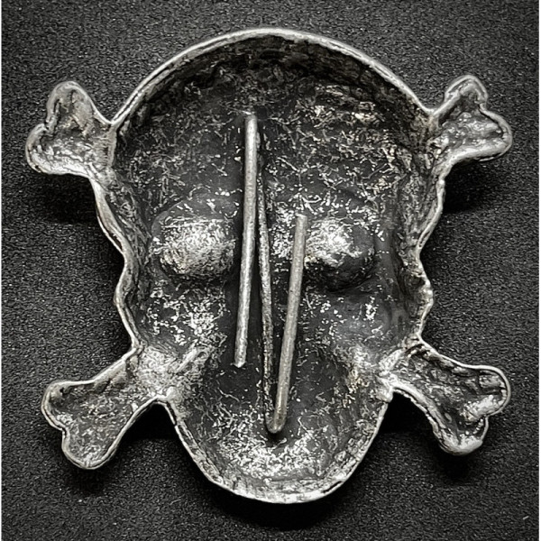 Mützenabzeichen - Schwarze Brigaden (Lange Schienbeine)