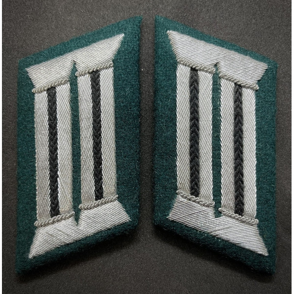 Collar Tabs - Officers of the Military Engineers (Black)