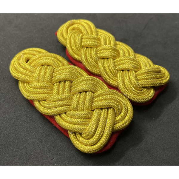 Schulterklappen - General oder Feldmarschall