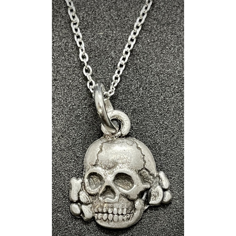 Necklace - Skull (Pendant + Necklace)
