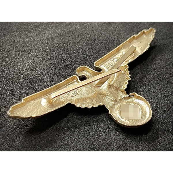 SS Eagle Hat Badge Gold (First type)