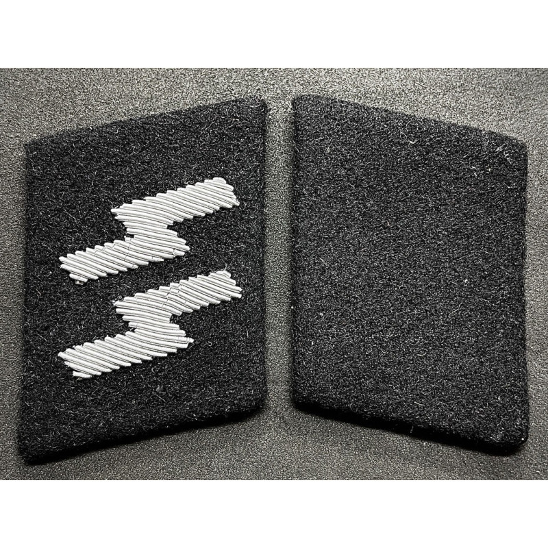 Mostrine Waffen-SS - Schütze e Oberschütze