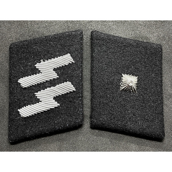 Mostrine Waffen-SS - Unterscharführer