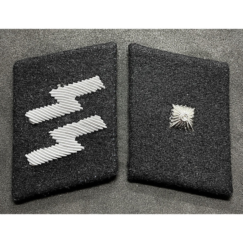 Mostrine Waffen-SS - Unterscharführer