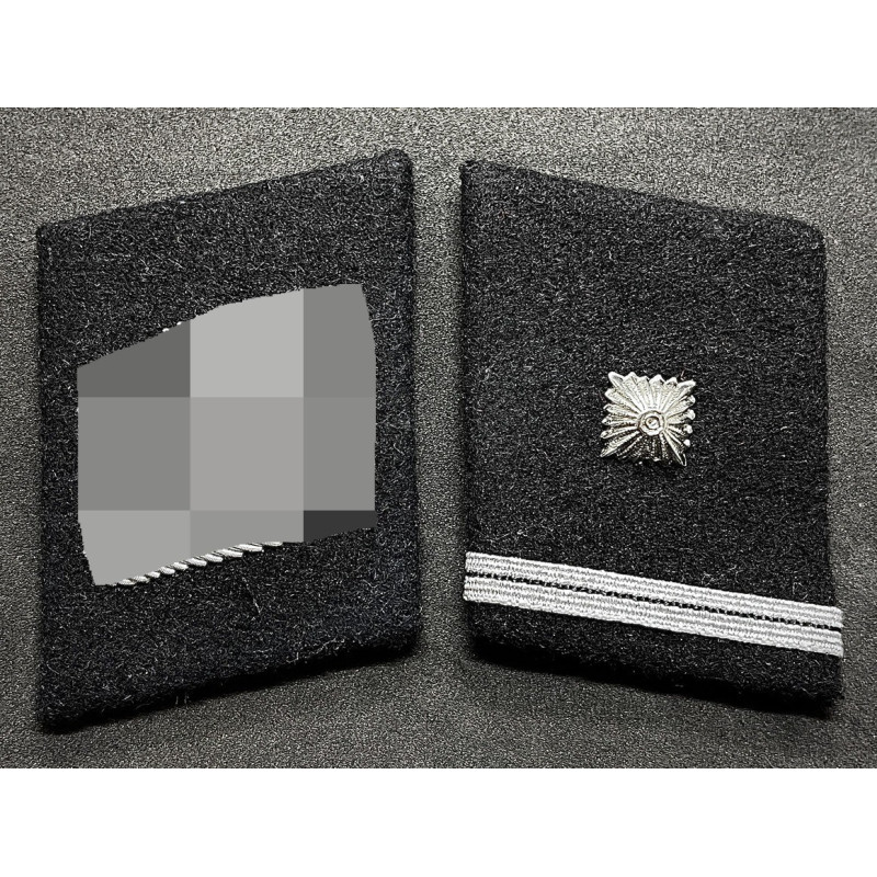 Mostrine Waffen-SS - Scharführer