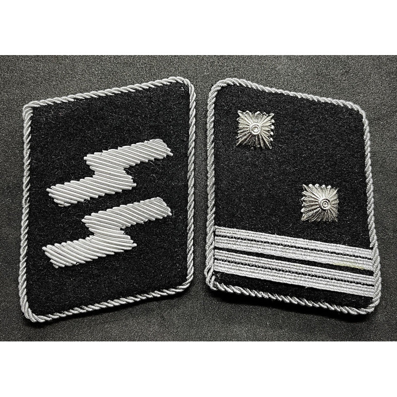 Waffen-SS Collar Tabs - Sturmscharführer