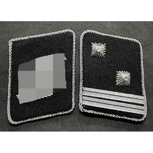 Mostrine Waffen-SS - Sturmscharführer 2