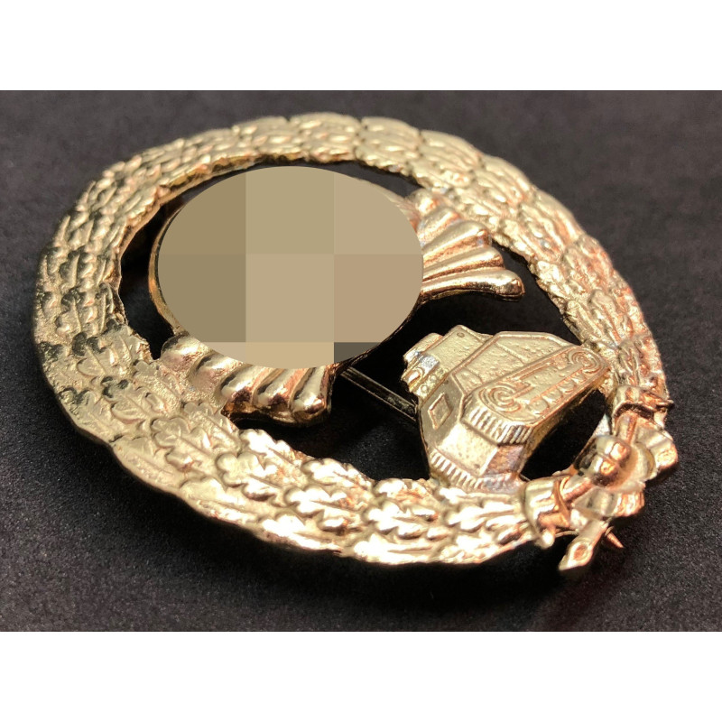 Distintivo Partecipazione In Combattimenti Con Unità Corazzate In Spagna - Legione Condor (Oro)