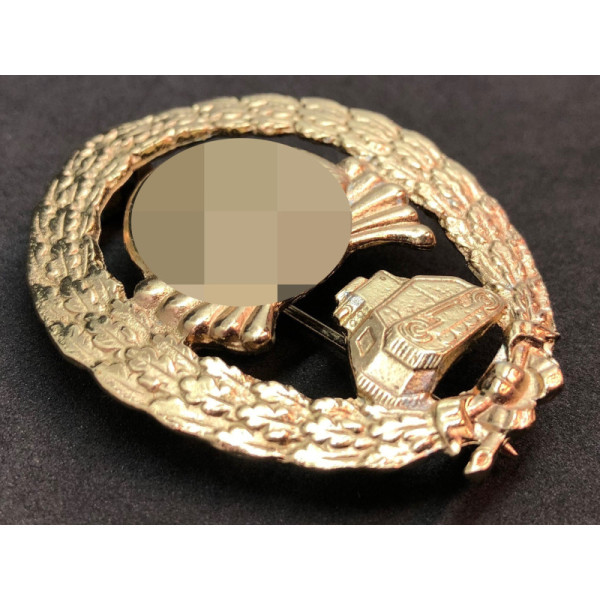 Distintivo Partecipazione In Combattimenti Con Unità Corazzate In Spagna - Legione Condor (Oro)